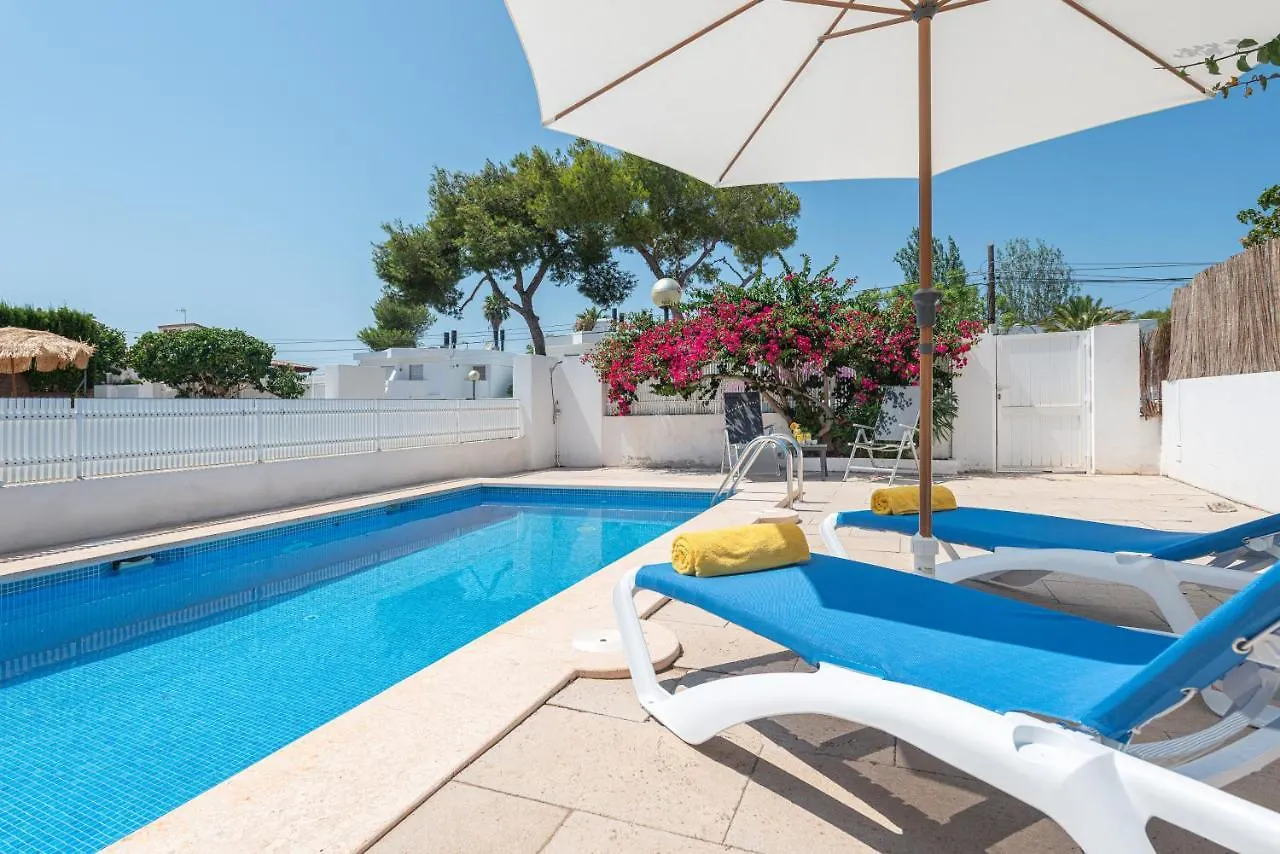 Villa Violeta For 8 With Swimming Pool And Beach Views Alcudia Spanyolország