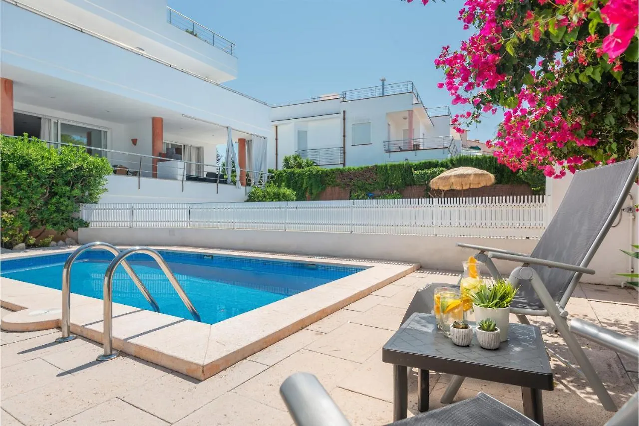 Villa Violeta For 8 With Swimming Pool And Beach Views Alcudia Spanyolország