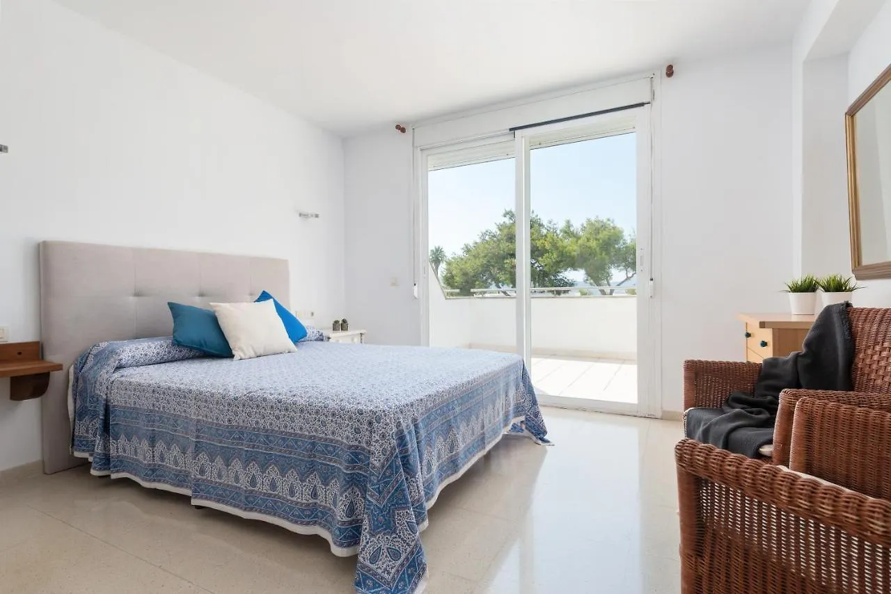 Villa Violeta For 8 With Swimming Pool And Beach Views Alcudia  0*, Alcudia (Mallorca)
